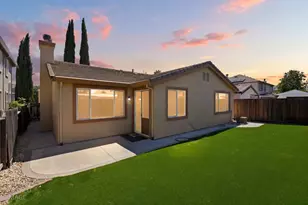 2093 Golden Gate Dr, Tracy, CA 95377 - Photo 35