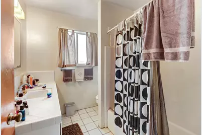 2731 57th Street, Sacramento, CA 95817 - Photo 17