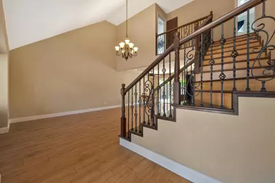 5673 Mesa Verde Circle, Rocklin, CA 95677 - Photo 5