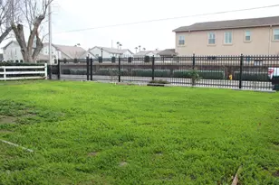 681 Taylor Rd, Lodi, CA 95242 - Photo 3