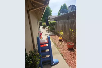 6111 Grigsby Place, Stockton, CA 95219 - Photo 31