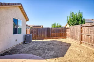 1020 Narada Way, Livingston, CA 95334 - Photo 27