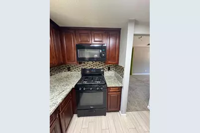 8700 Brittany Park Drive, Sacramento, CA 95828 - Photo 13