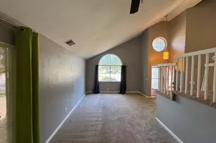 8700 Brittany Park Dr, Sacramento, CA 95828 - Photo 5