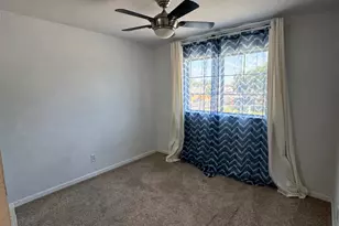 8700 Brittany Park Dr, Sacramento, CA 95828 - Photo 35