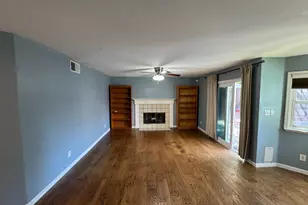 8700 Brittany Park Dr, Sacramento, CA 95828 - Photo 11