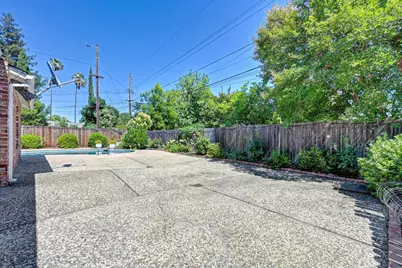 5712 McAdoo Avenue, Sacramento, CA 95819 - Photo 47