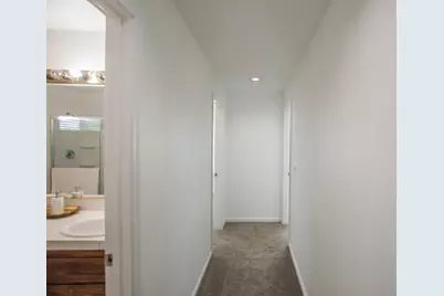 8558 Maple Hall Drive, Sacramento, CA 95823 - Photo 27