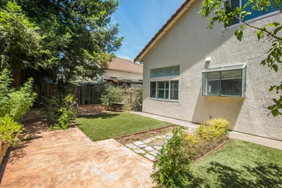 8558 Maple Hall Drive, Sacramento, CA 95823 - Photo 49