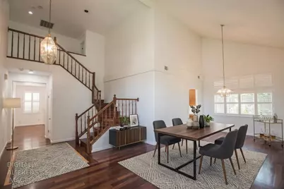 8558 Maple Hall Drive, Sacramento, CA 95823 - Photo 5