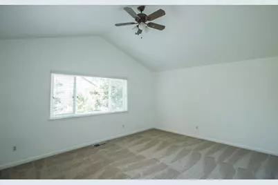 8558 Maple Hall Drive, Sacramento, CA 95823 - Photo 39