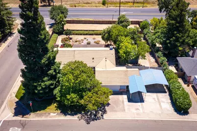 10012 Plaza De Oro Drive, Oakdale, CA 95361 - Photo 5