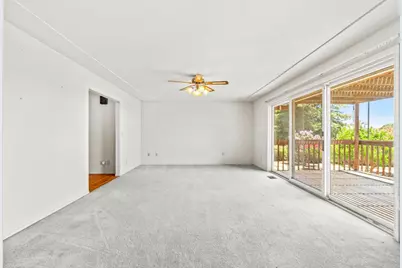 10012 Plaza De Oro Drive, Oakdale, CA 95361 - Photo 9