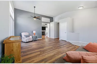 9196 Morgan Point Court, Elk Grove, CA 95624 - Photo 7