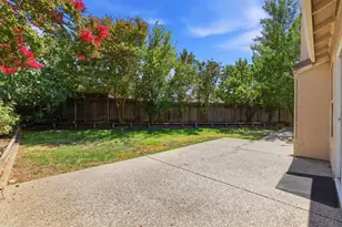 9196 Morgan Point Ct, Elk Grove, CA 95624 - Photo 31