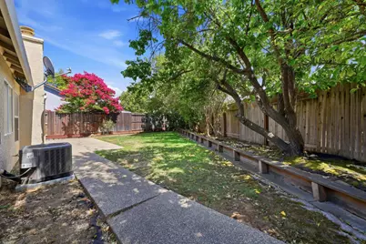 9196 Morgan Point Court, Elk Grove, CA 95624 - Photo 35