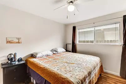 2735 57th Street, Sacramento, CA 95817 - Photo 35