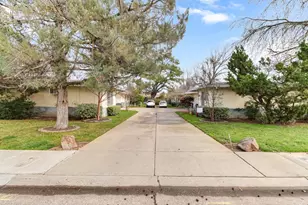 2735 57th St, Sacramento, CA 95817 - Photo 1