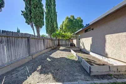 8277 Prior Way, Antelope, CA 95843 - Photo 35