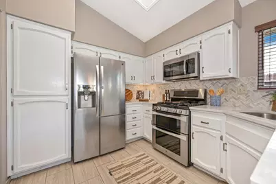 8277 Prior Way, Antelope, CA 95843 - Photo 13