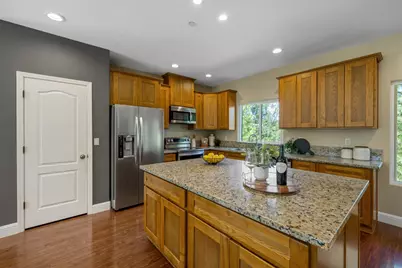 21895 One Fine Place, Colfax, CA 95713 - Photo 17