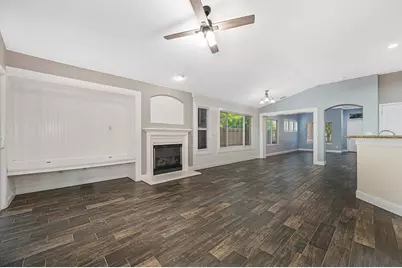 7617 Laguna Beach Way, Antelope, CA 95843 - Photo 19