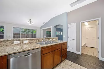7617 Laguna Beach Way, Antelope, CA 95843 - Photo 25