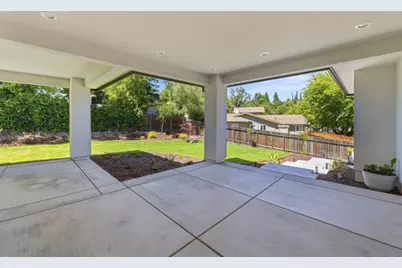8061 Grand Avenue, Fair Oaks, CA 95628 - Photo 19