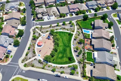 9894 Sintra Way, Elk Grove, CA 95757 - Photo 65