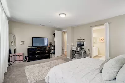9894 Sintra Way, Elk Grove, CA 95757 - Photo 39