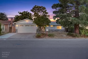 7263 Hayward Dr, Sacramento, CA 95828 - Photo 1