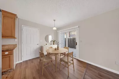 7263 Hayward Drive, Sacramento, CA 95828 - Photo 11
