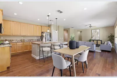 9817 Kugler Way, Elk Grove, CA 95757 - Photo 11