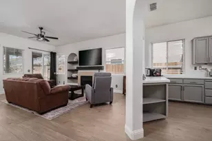 2847 Belle Fleur Way, Sacramento, CA 95833 - Photo 5