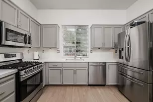 2847 Belle Fleur Way, Sacramento, CA 95833 - Photo 11