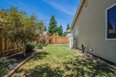 2847 Belle Fleur Way, Sacramento, CA 95833 - Photo 47