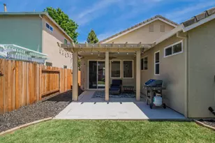2847 Belle Fleur Way, Sacramento, CA 95833 - Photo 43