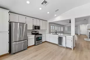 4986 Alterra Way, Sacramento, CA 95835 - Photo 17