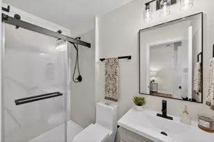 327 22nd St, Sacramento, CA 95816 - Photo 29