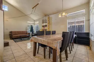 916 Fall River Dr, Modesto, CA 95351 - Photo 7