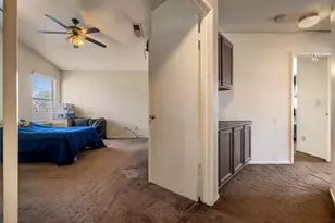 916 Fall River Dr, Modesto, CA 95351 - Photo 19