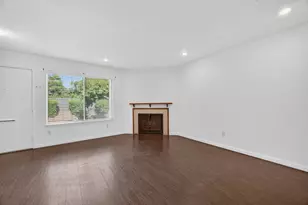 3548 Larchmont Square Ln, Sacramento, CA 95821 - Photo 7