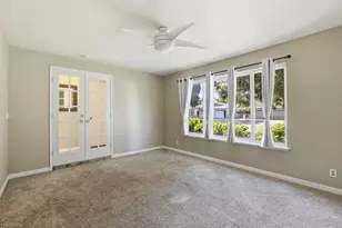 8077 Caribbean Way, Sacramento, CA 95826 - Photo 31