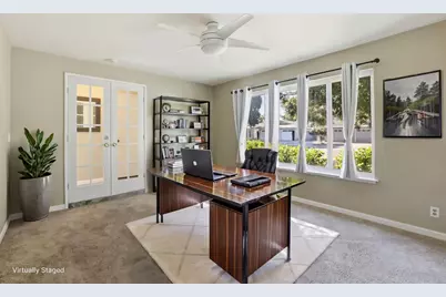 8077 Caribbean Way, Sacramento, CA 95826 - Photo 9