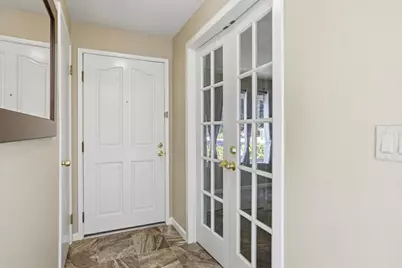 8077 Caribbean Way, Sacramento, CA 95826 - Photo 7