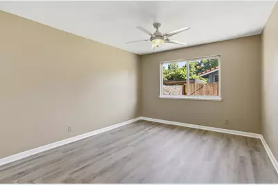 8077 Caribbean Way, Sacramento, CA 95826 - Photo 19