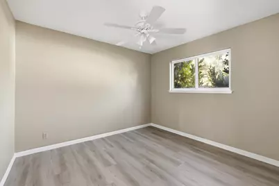 8077 Caribbean Way, Sacramento, CA 95826 - Photo 11