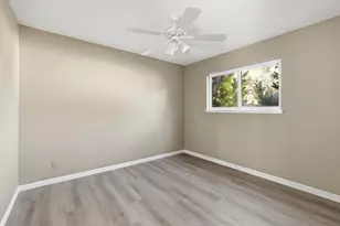 8077 Caribbean Way, Sacramento, CA 95826 - Photo 11