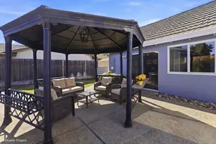 8077 Caribbean Way, Sacramento, CA 95826 - Photo 9