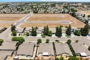 714 Elk Hills Dr, Galt, CA 95632 - Photo 47